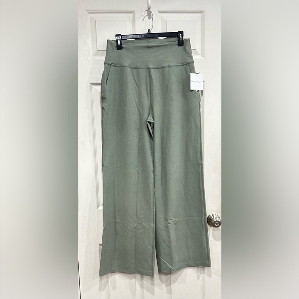 Beyond Yoga XL Spacedye Laid Back Wide Leg Pant Grey Sage Heather NWT Pockets